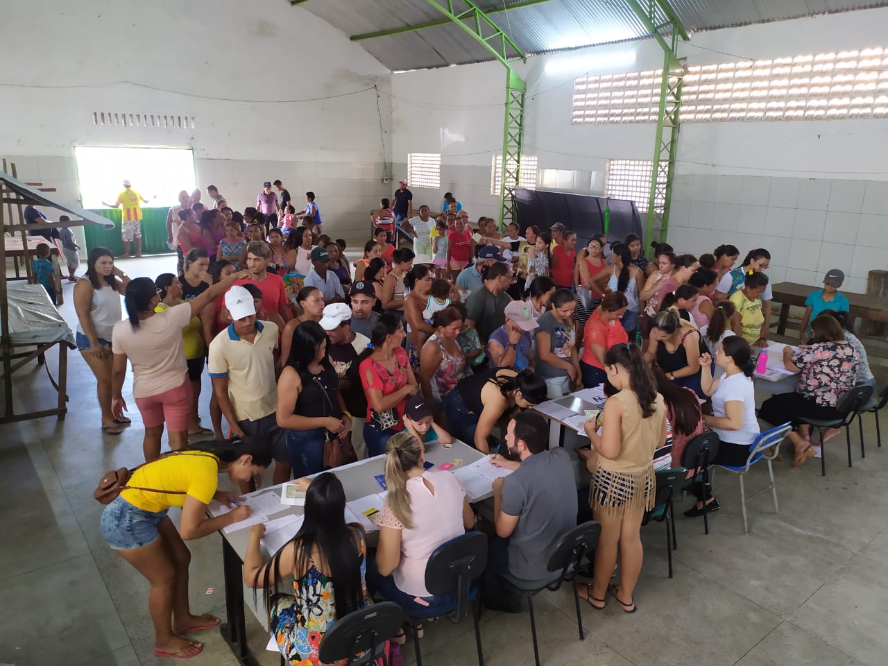 Prefeitura de Caldas Brandão/PB, paga ‘Abono Natalino’ a beneficiários do Bolsa Família e honra compromisso com o social