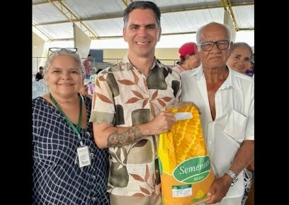 PREFEITURA DE CALDAS BRANDÃO ENTREGA SEMENTES A AGRICULTORES E REAFIRMA APOIO À AGRICULTURA FAMILIAR